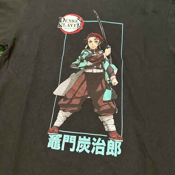 Retro Demon Slayer "Tanjiro Kamado" graphic print black tee - Picture 2 of 4